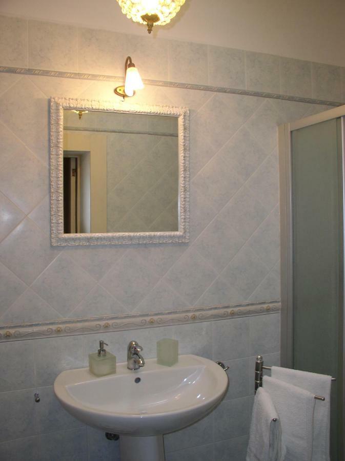 غالّيبولي B&B Insula المظهر الخارجي الصورة